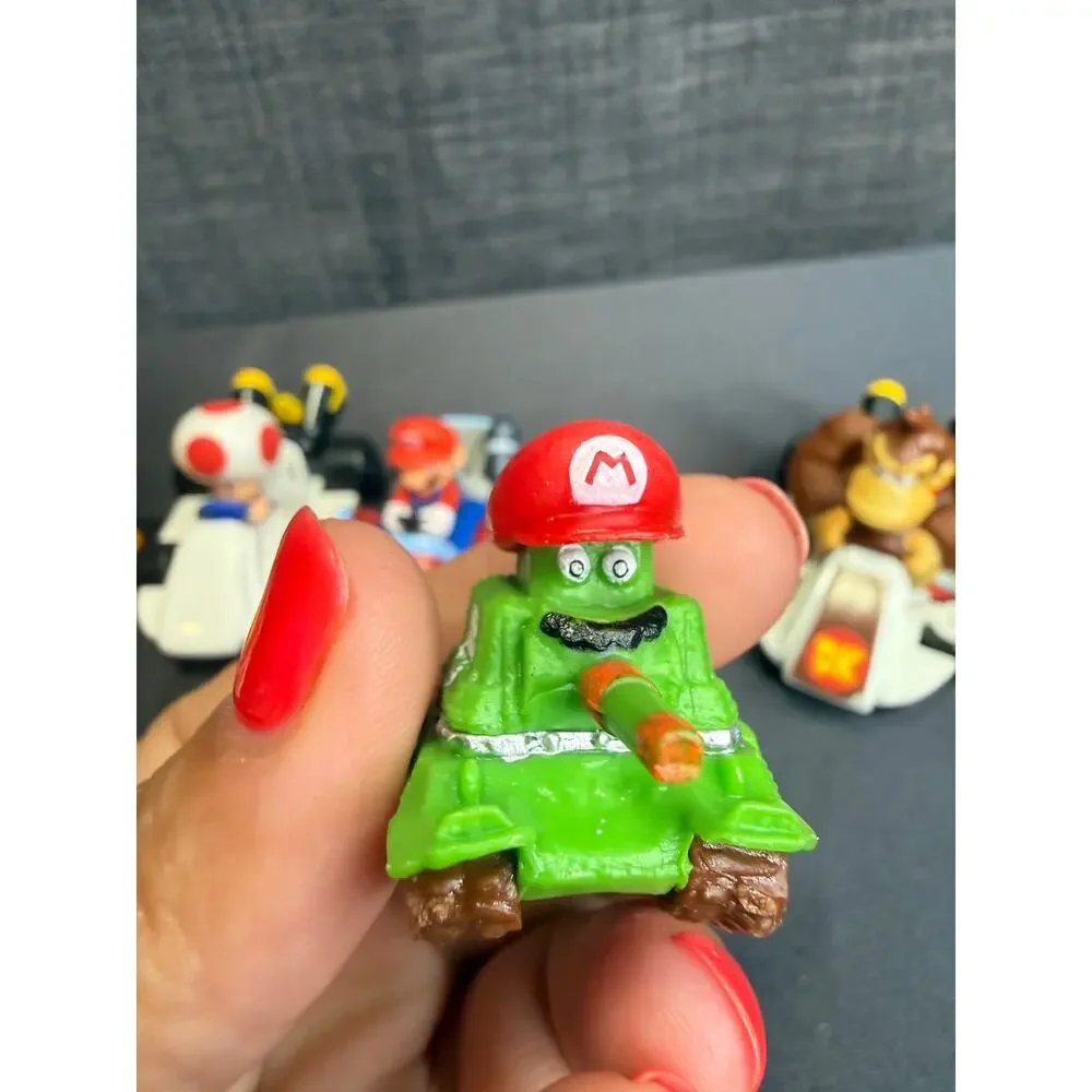 Mario Kart Toy Figure Bundle Lot of 7 Mario Yoshi Luigi Peach Toad Donkey Kong